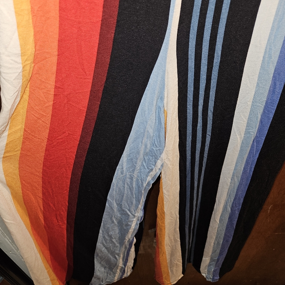 Lularoe - Picture 2 of 4